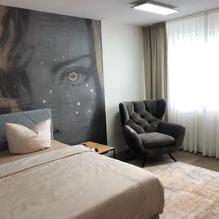 Haus Pia Executive Daire Friedrichshafen