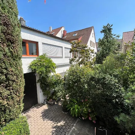 Haus Pia Executive Apartment *