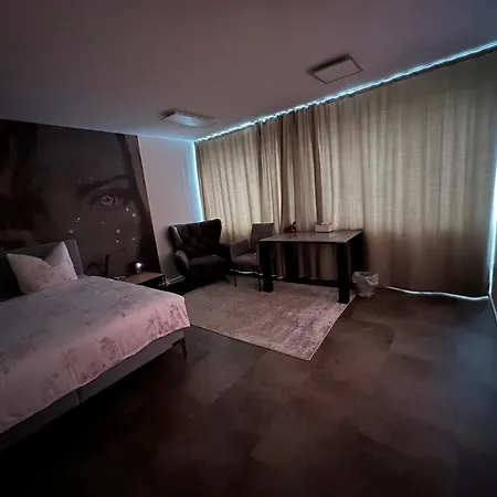 Haus Pia Executive * Friedrichshafen