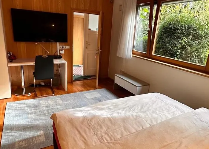 Апартаменты Haus Pia Executive *